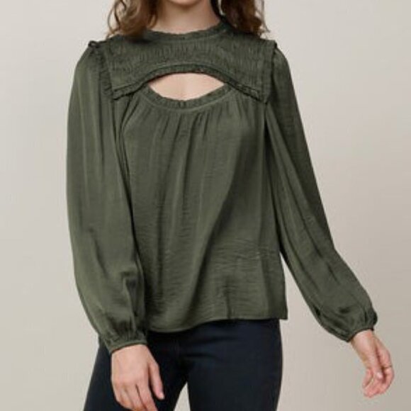 BLOUSE SKIES ARE BLUE PEEK A BOO - OLIVE -XS- NEW WITH TAG - Picture 1 of 15